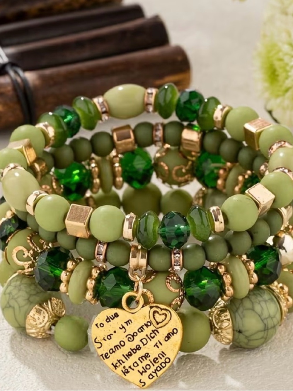 4pcs Elegant green and Gold Beaded Heart Charm Bracelet Set
